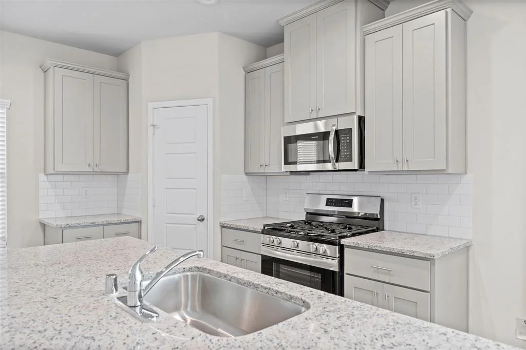 Photo of 204 Emerald Thicket Lane