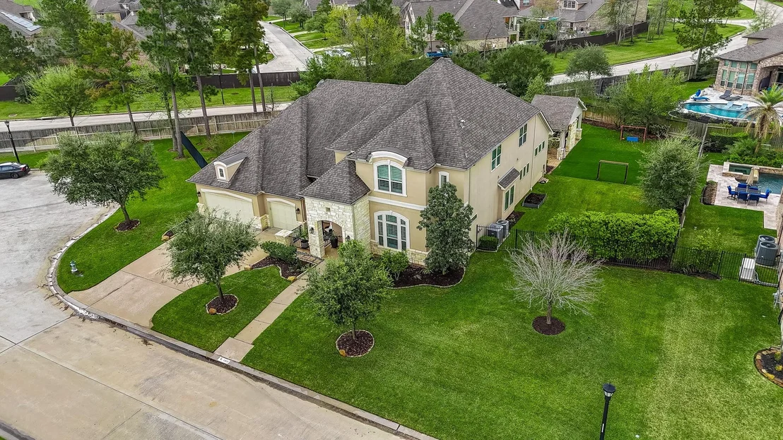 Photo of 6815 Birdseye Maple Lane
