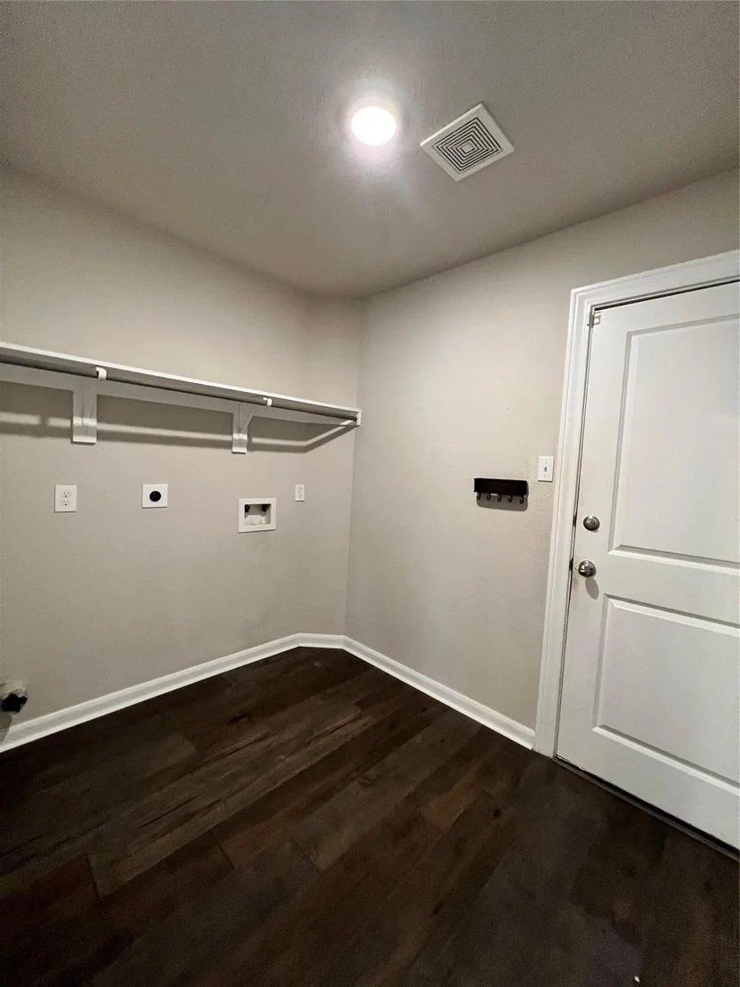 Photo of 203 Acorn Tree Court