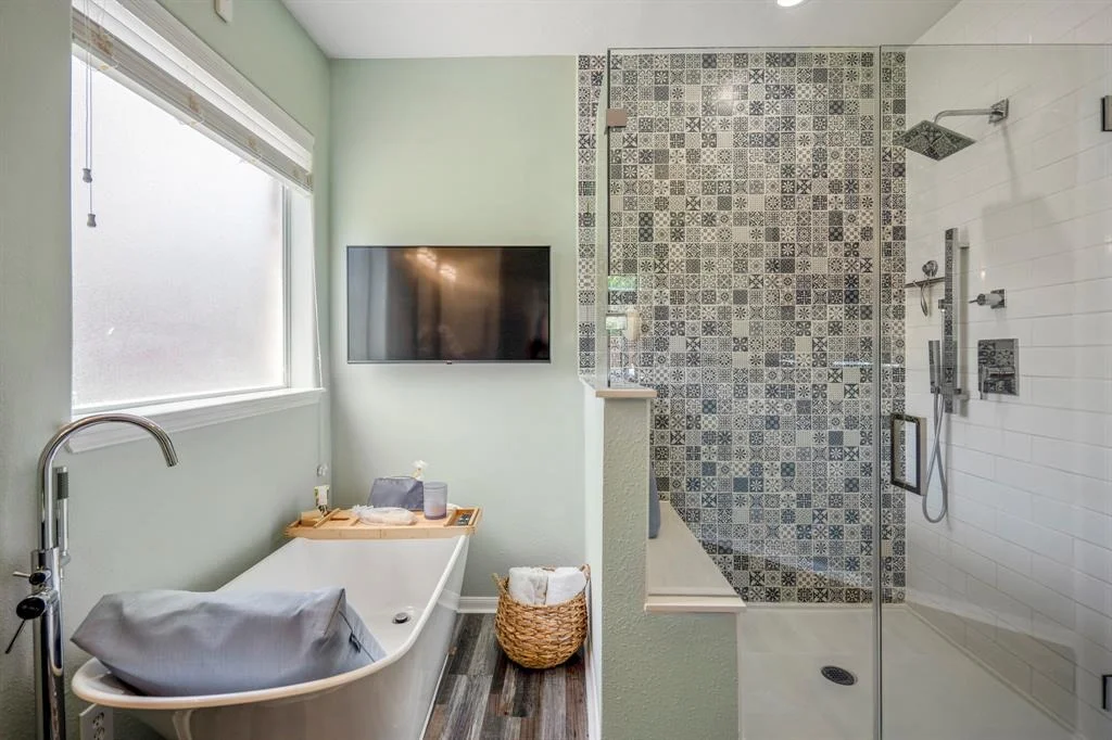 Photo of 9227 Forest Creek Drive