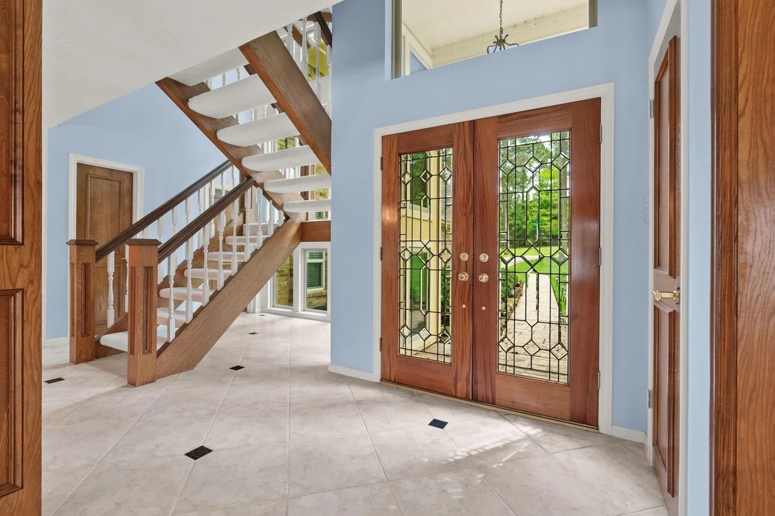 Photo of 154 Lakeside Drive