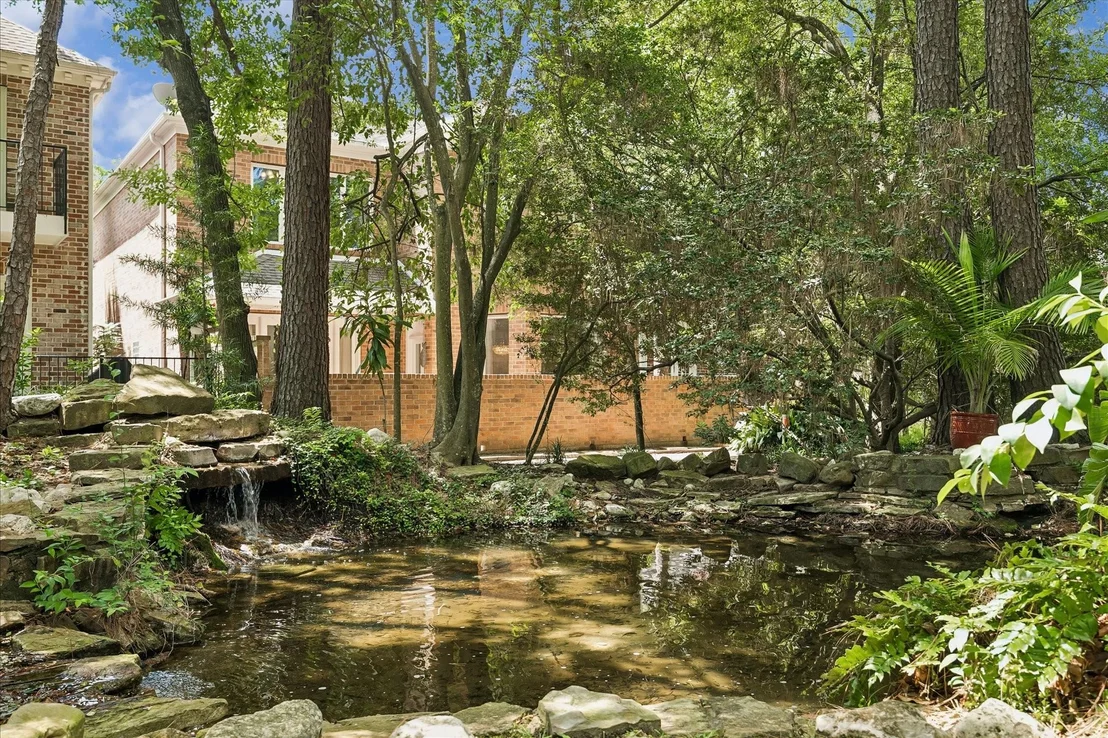 Photo of 231 Sugarberry Circle