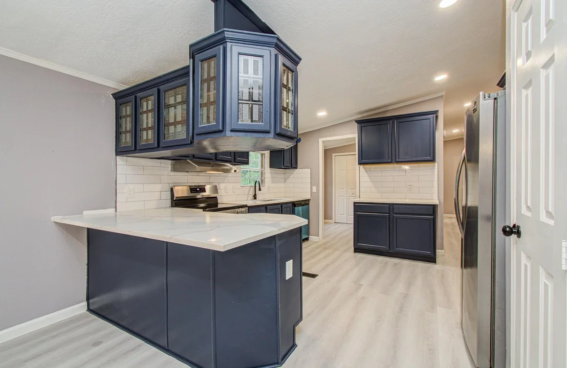 Photo of 272 Lone Pine Drive