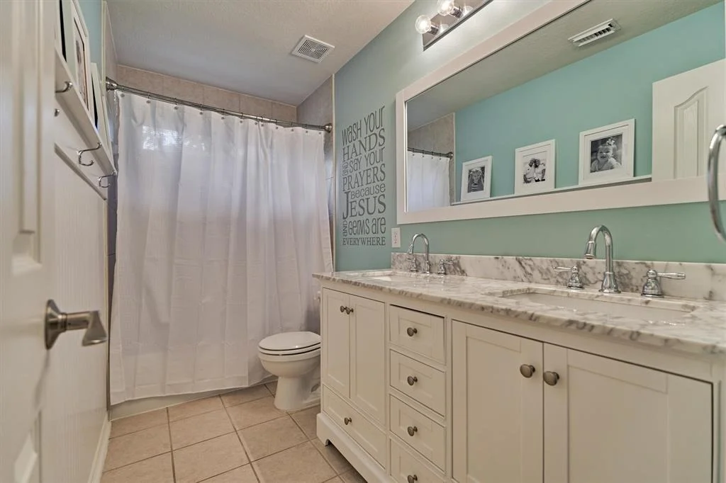 Photo of 15 Watermint Place