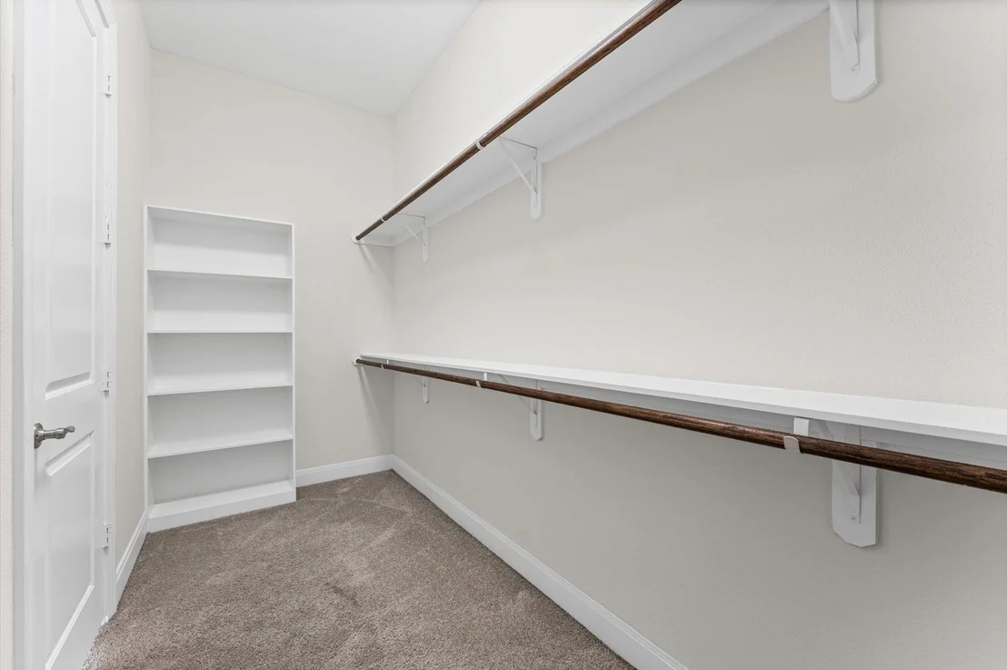 Photo of 3339 Beverly Forest Drive