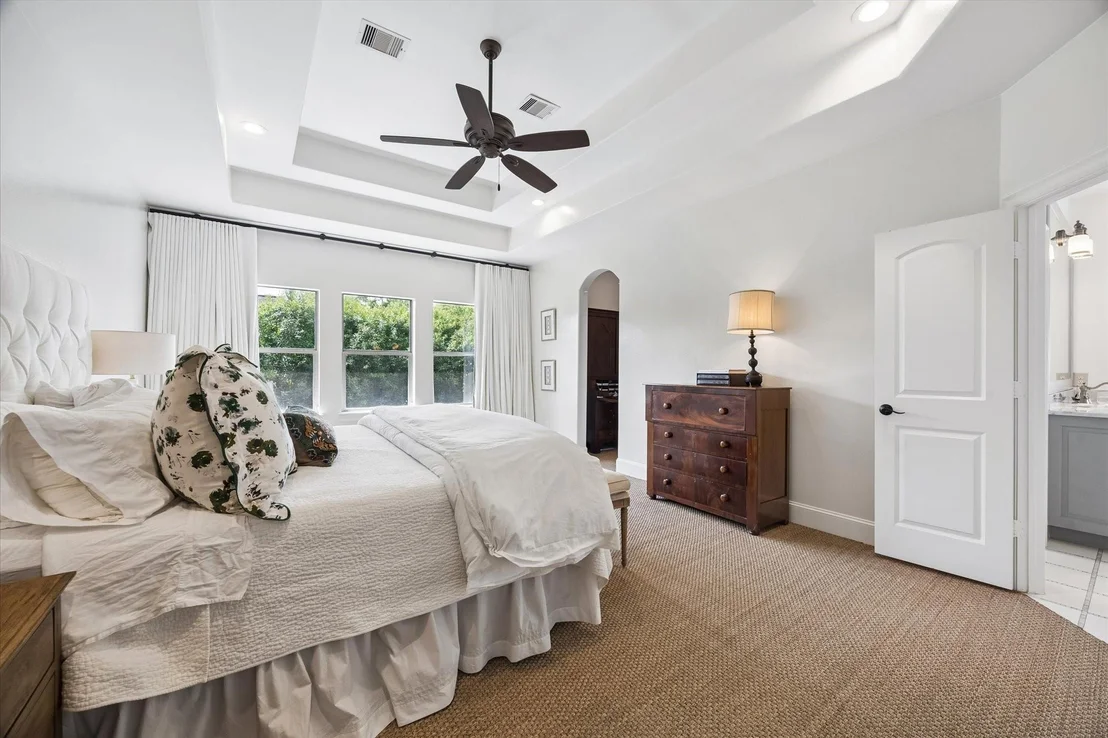 Photo of 6151 Chevy Chase Drive