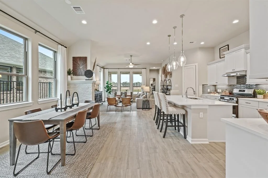 Photo of 4739 Vaughan Way