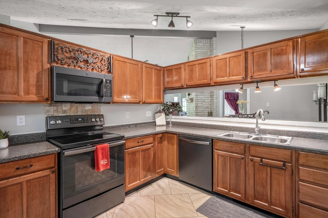 Photo of 4718 Fleming Downe Lane