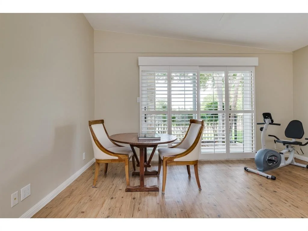 Photo of 723 Bermuda