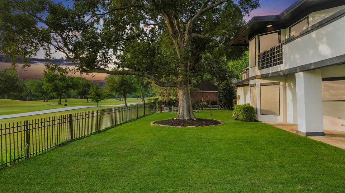 Photo of 7827 Alamar Drive