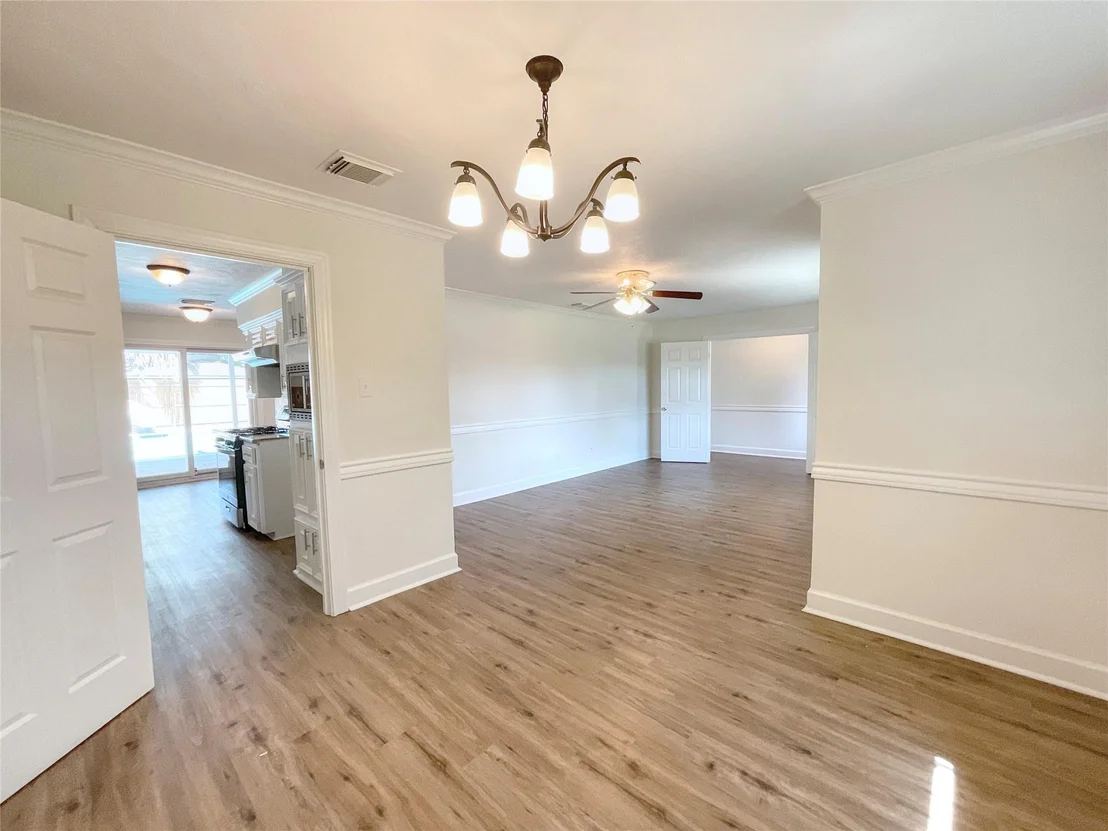 Photo of 2502 Lufkin Lane