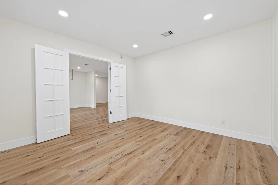 Photo of 4012 Theiss Road