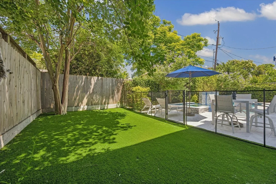 Photo of 4532 Mimosa Drive