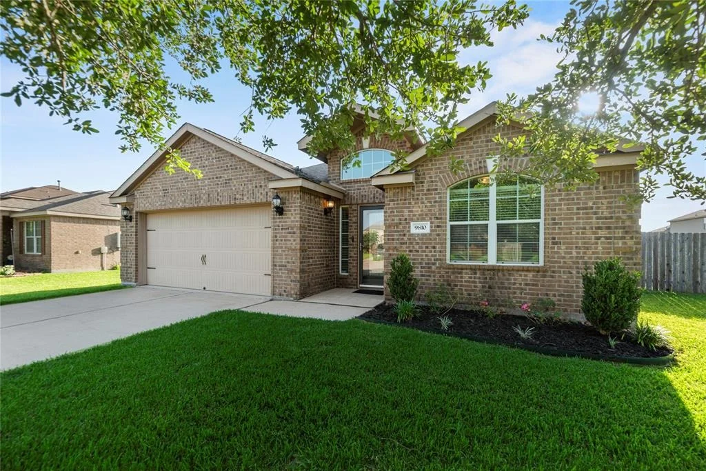 Photo of 9810 Garnet Falls Drive