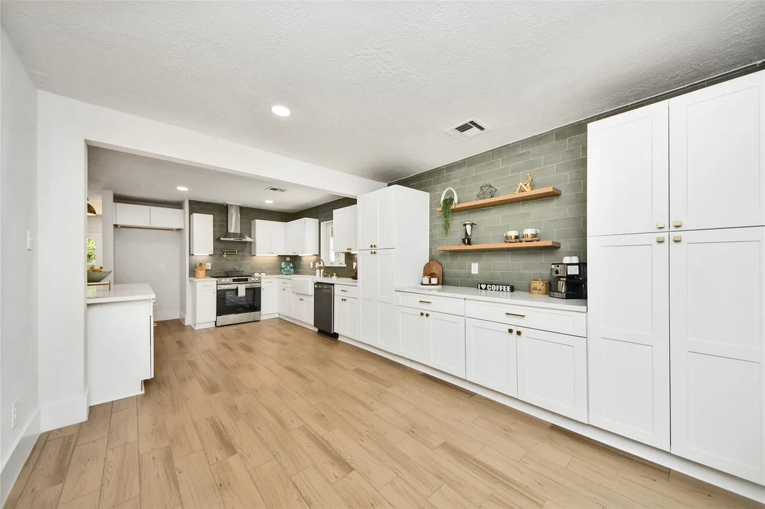 Photo of 1706 Durfey Lane