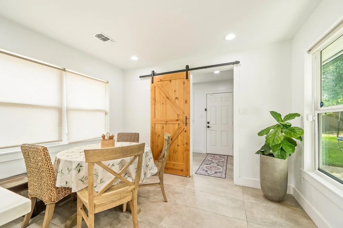 Photo of 2102 Teague Road