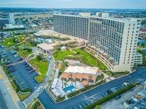 Photo of Unit 437D at 5220 Seawall Boulevard
