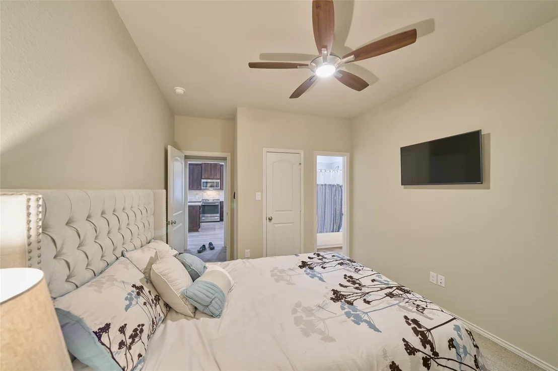 Photo of 128 Buckeye Drive