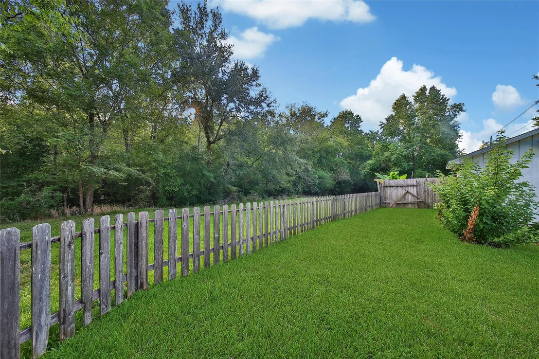 Photo of 23002 Grand Rapids Lane