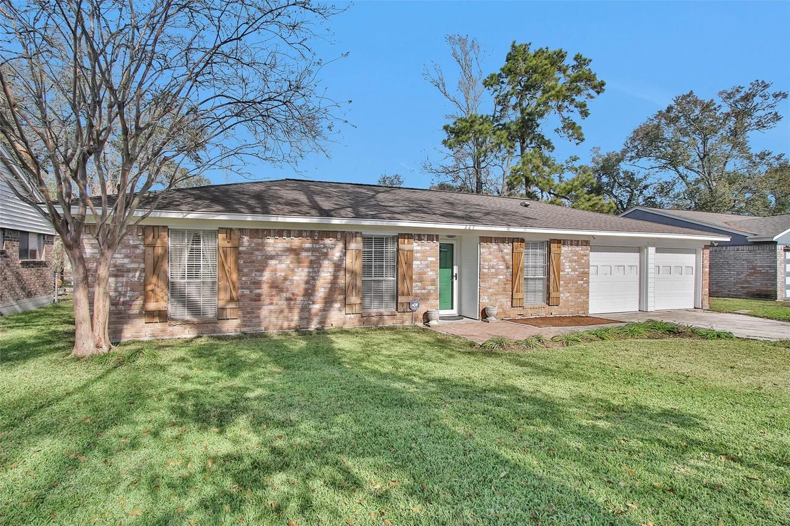 Photo of 227 Crest Hill Drive