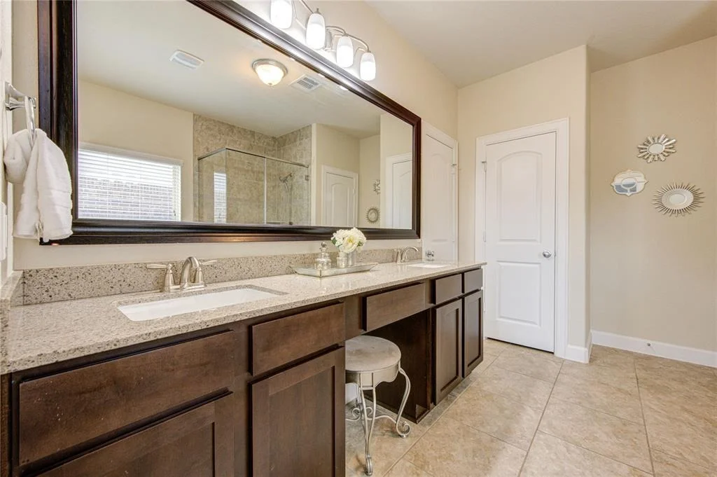 Photo of 7711 Trailing Oaks Drive