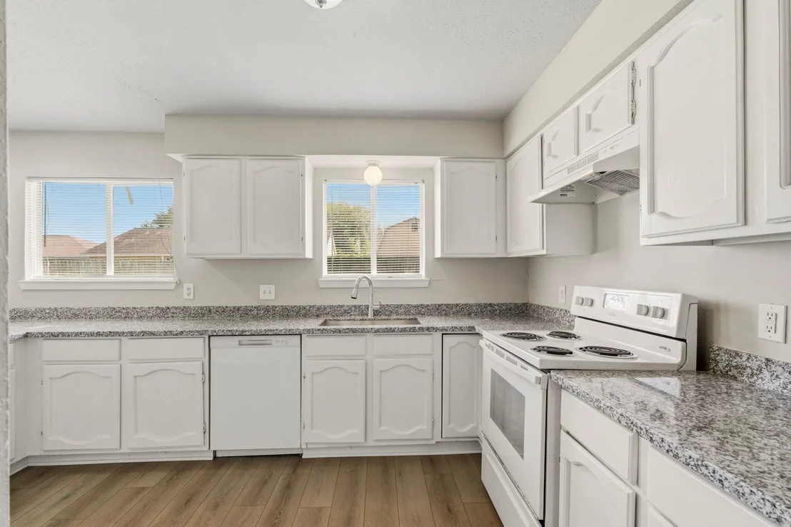 Photo of 10107 Willmont Road