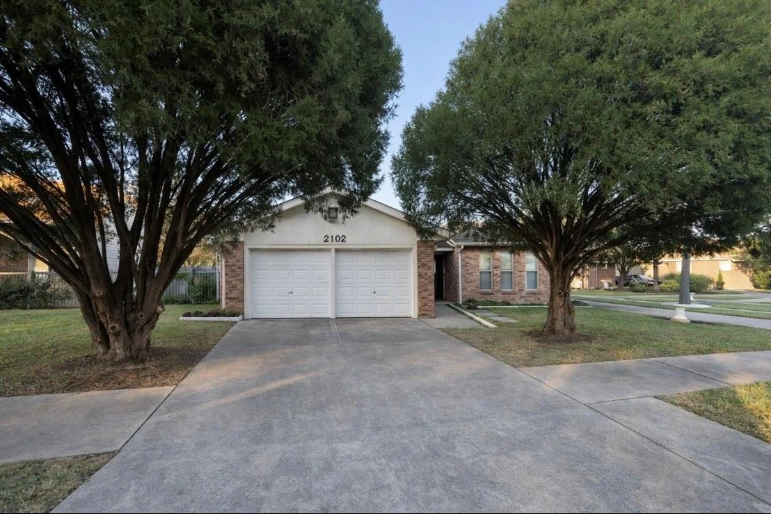 Photo of 2102 Snowdrop Lane