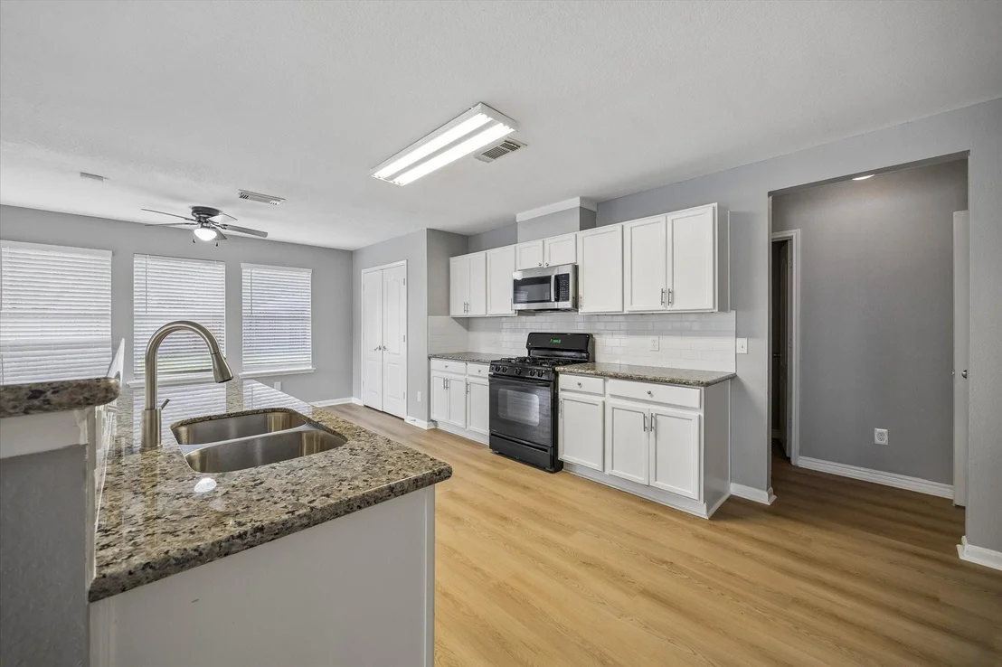 Photo of 1258 Chalk Rock Drive