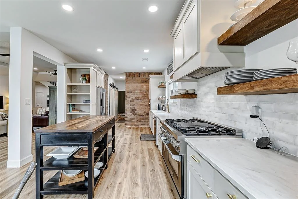 Photo of 24714 Mount Auburn Drive