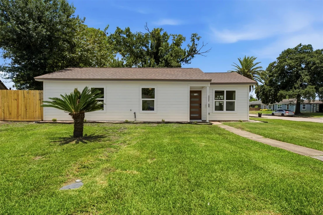 Photo of 102 Tilden Drive