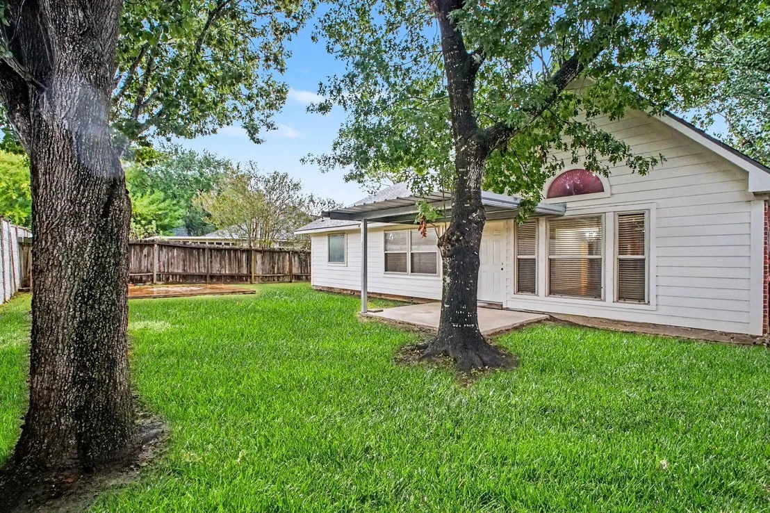 Photo of 3234 Lee Circle
