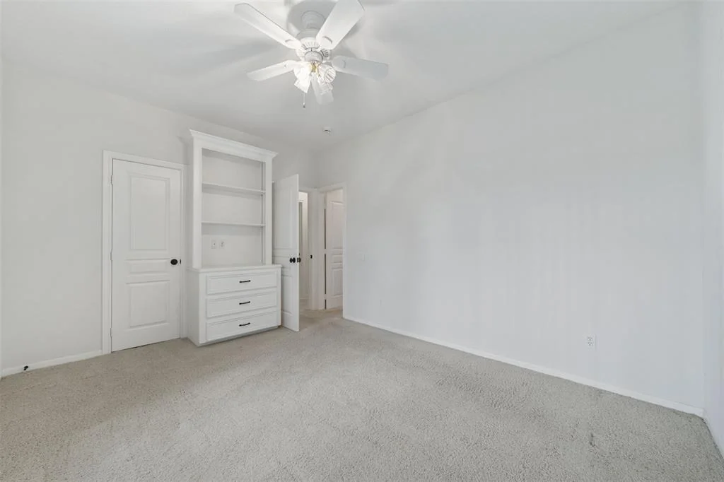 Photo of 76 Sarasota Circle N