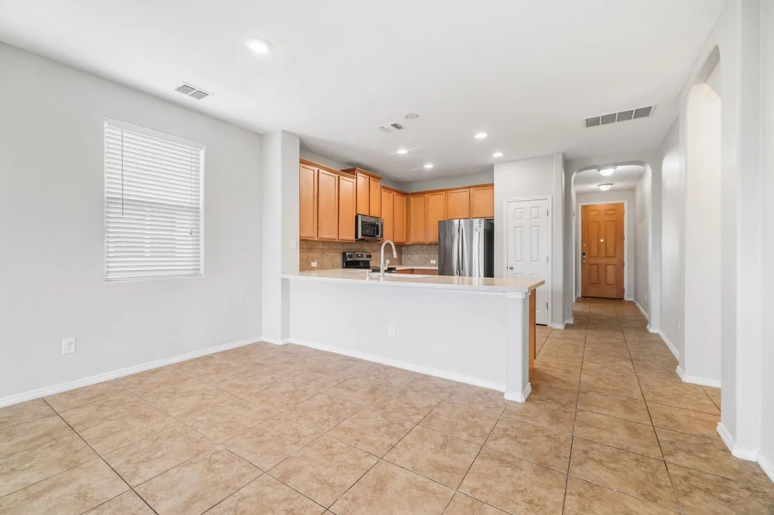 Photo of 3103 Thunder Gulch
