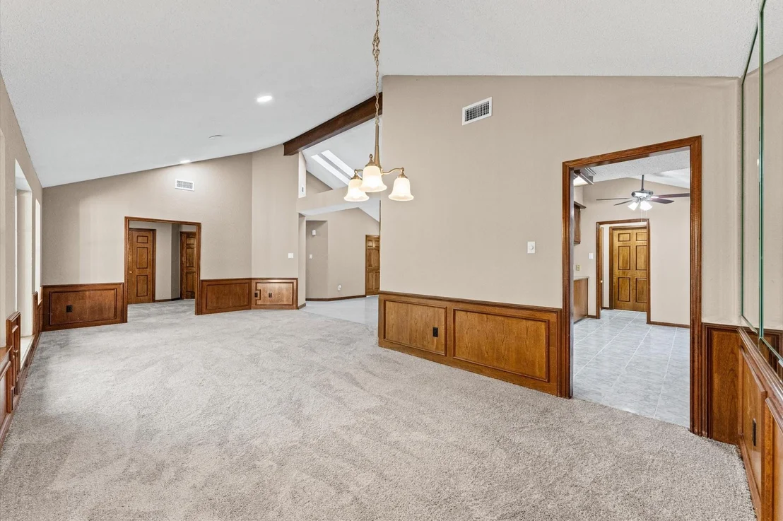 Photo of 339 Freeman Boulevard