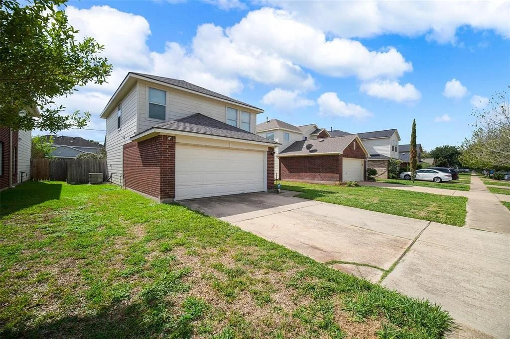 Photo of 5531 Tiger Lilly Way