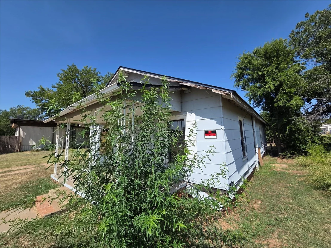 Photo of 503 N Electra Street