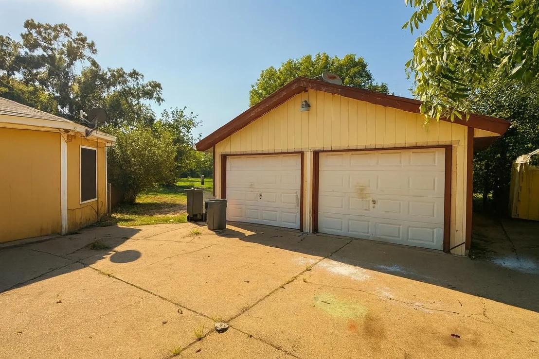 Photo of 2605 Pecan Street