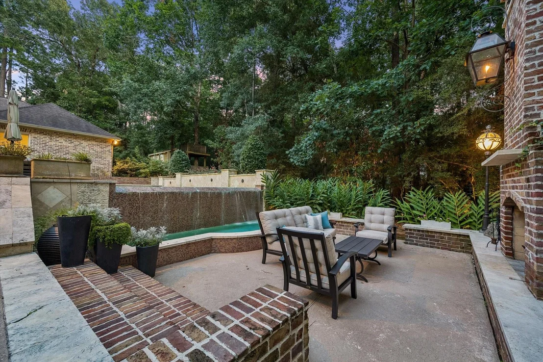Photo of 10290 Paradise Valley Drive