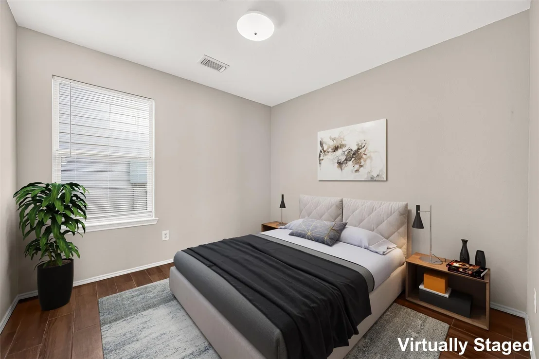 Photo of 12926 Valleygate Lane