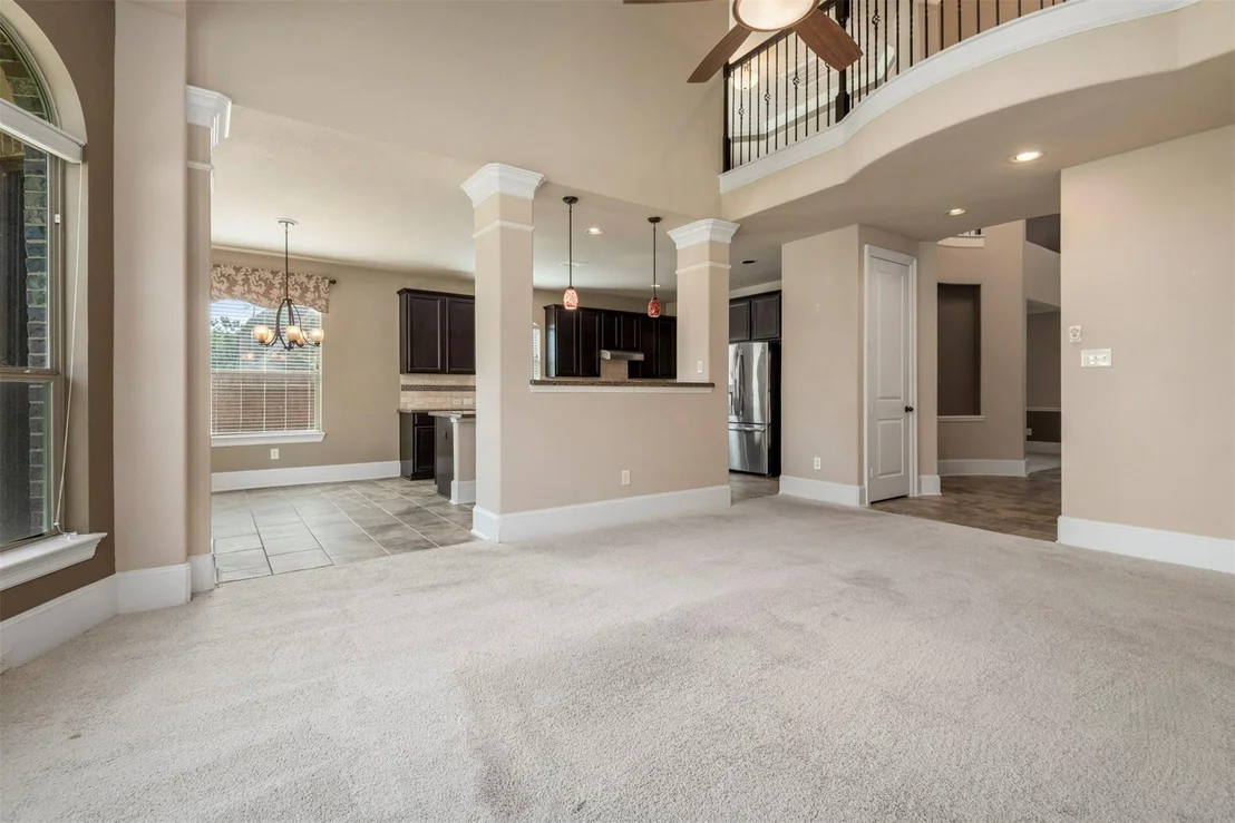 Photo of 1715 Laremont Bend Drive