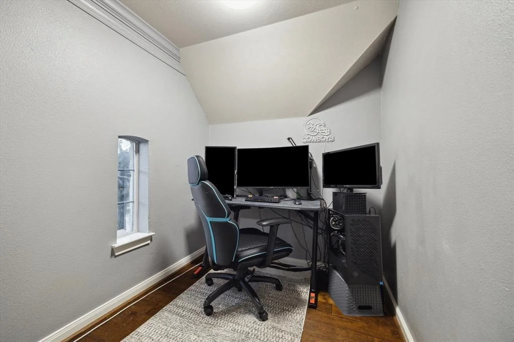 Photo of 1303 Roseberry Manor Drive