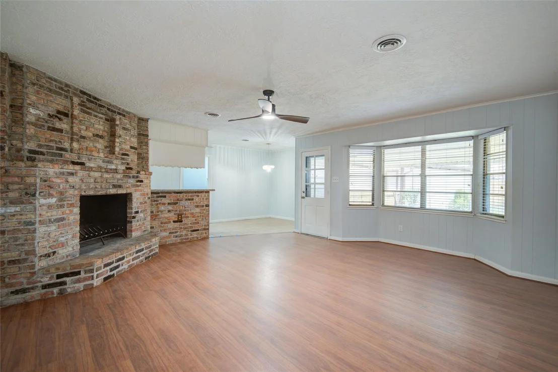 Photo of 5518 Dumfries Drive