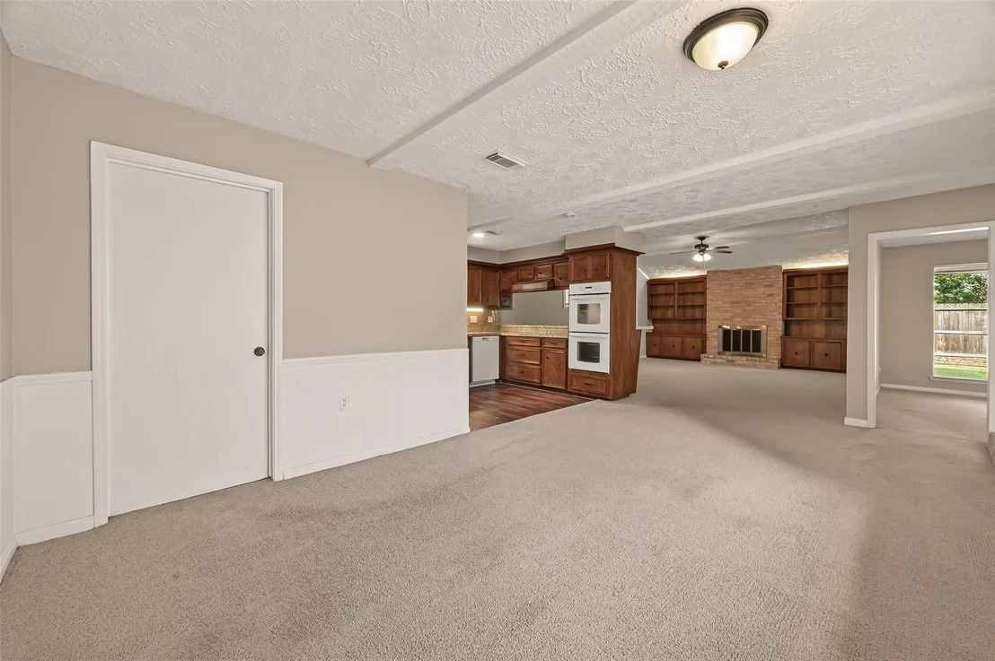 Photo of 4215 Long Grove Drive
