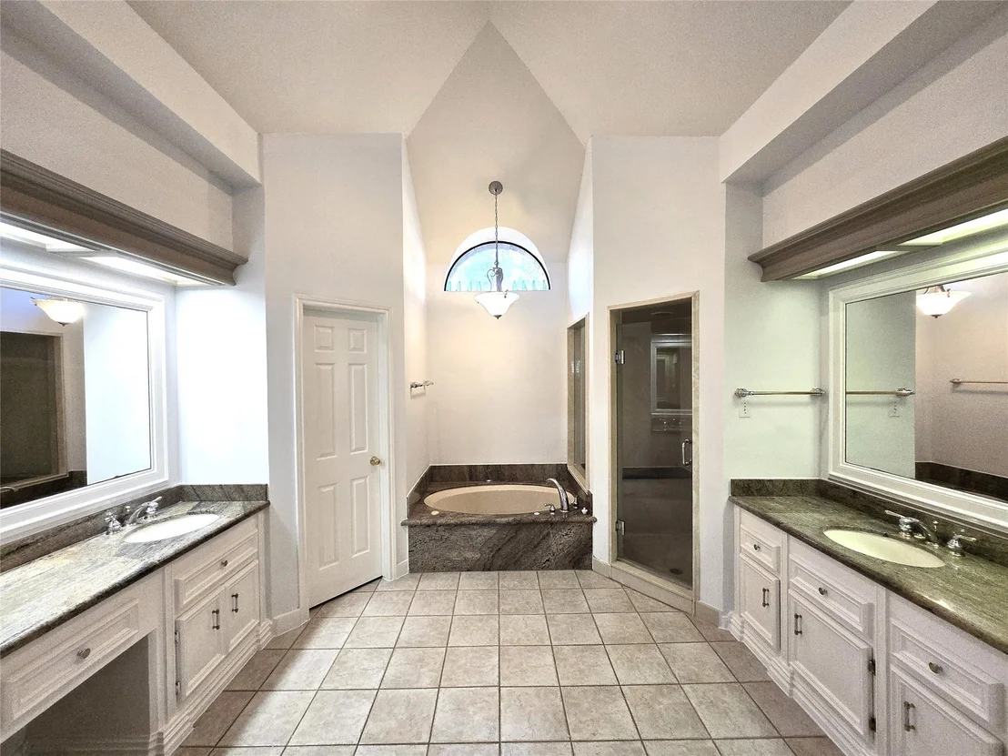 Photo of 18302 Longmoor Drive