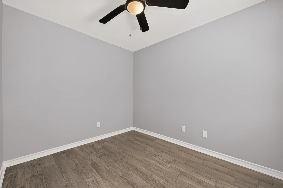 Photo of 9898 Arbor Oak