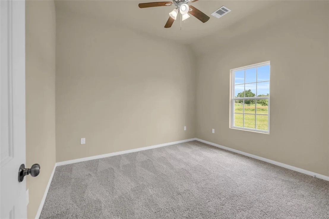 Photo of 632 Mill Road