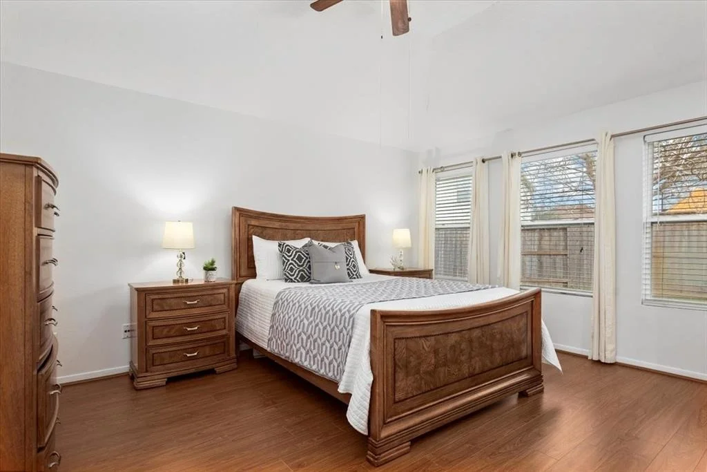 Photo of 14203 Old Dock Lane