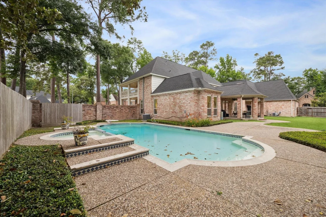 Photo of 8703 Chelmsford Lane