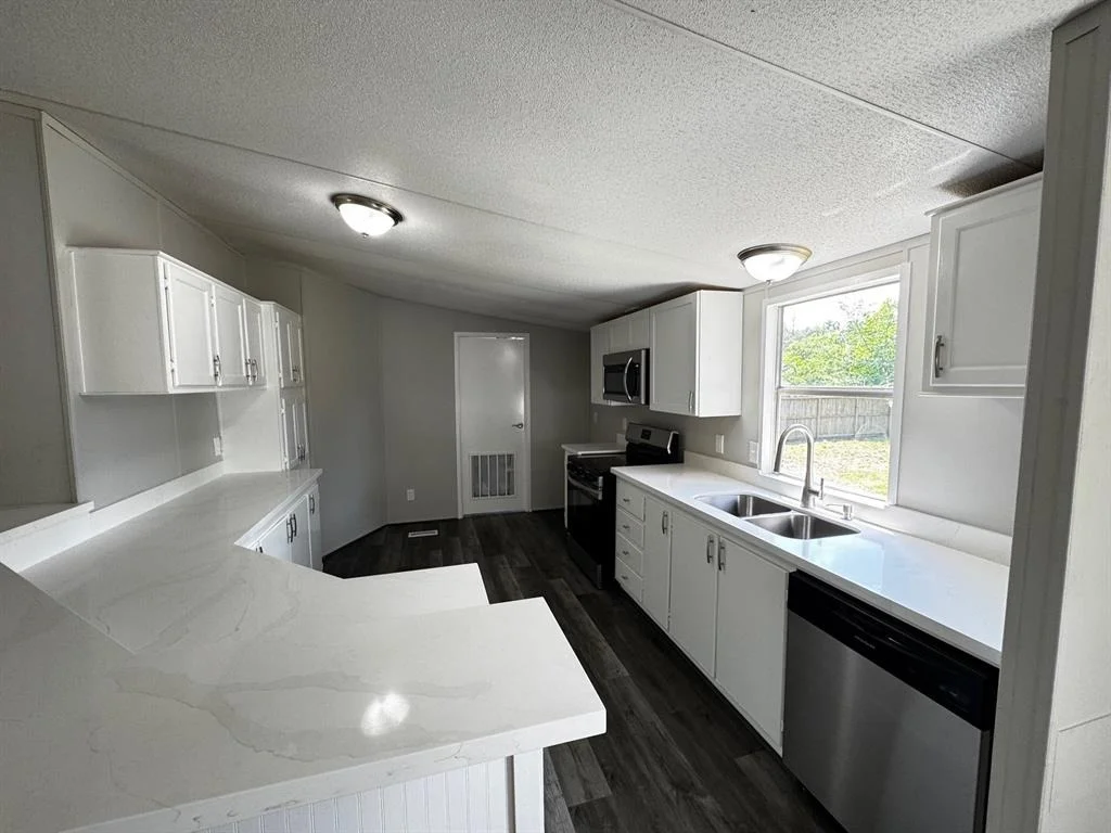 Photo of 18840 Azure Lane