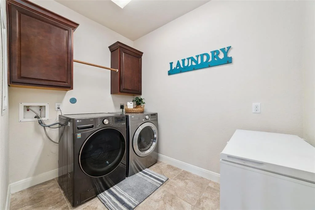 Photo of 27367 Dara Springs Lane